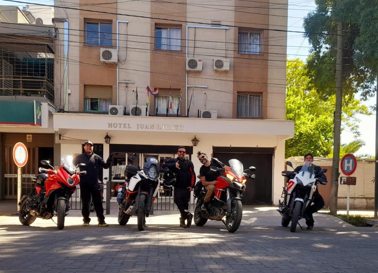 Hotel Juan B Justo Mendoza Luaran gambar