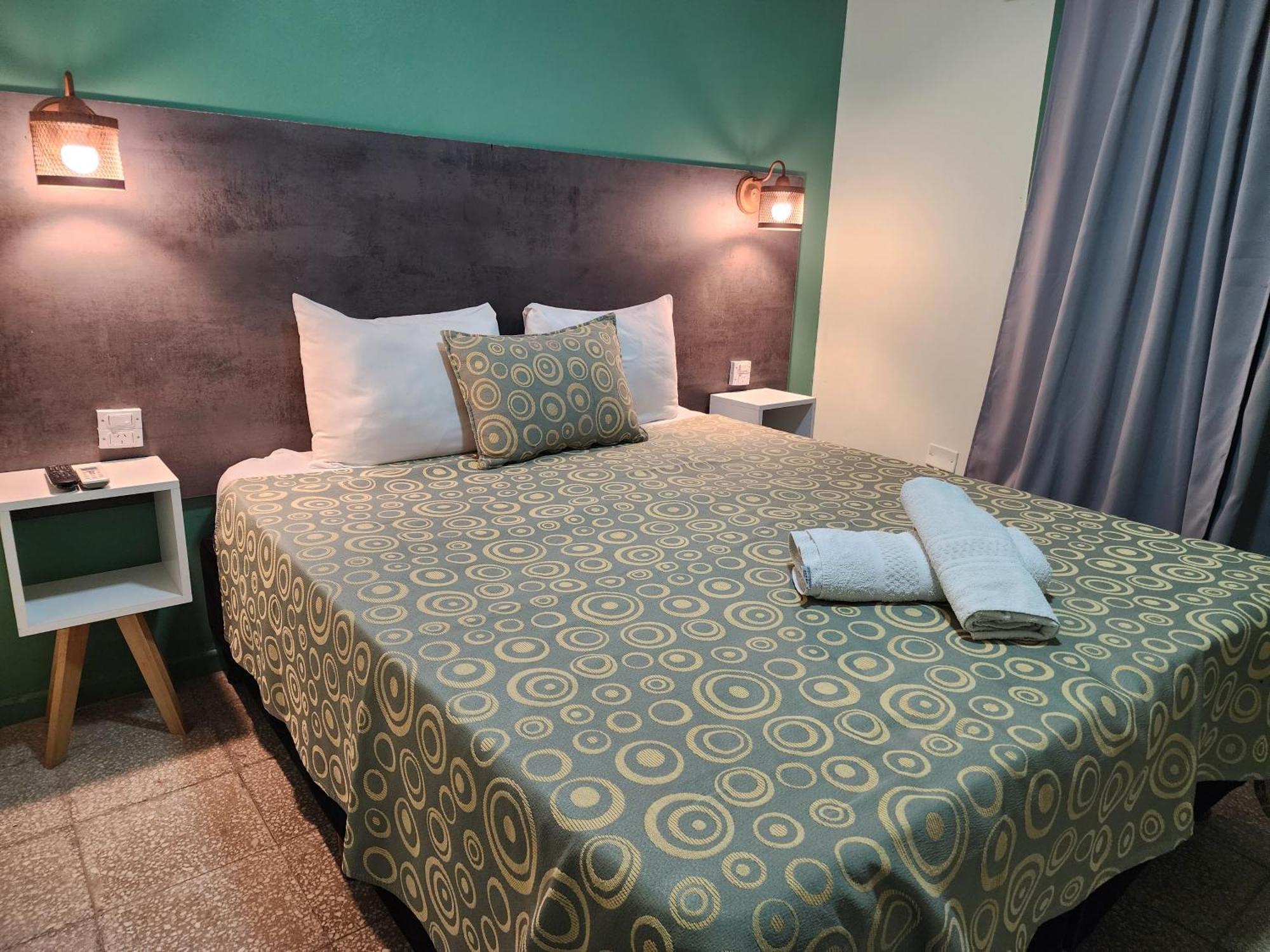 Hotel Juan B Justo Mendoza Luaran gambar
